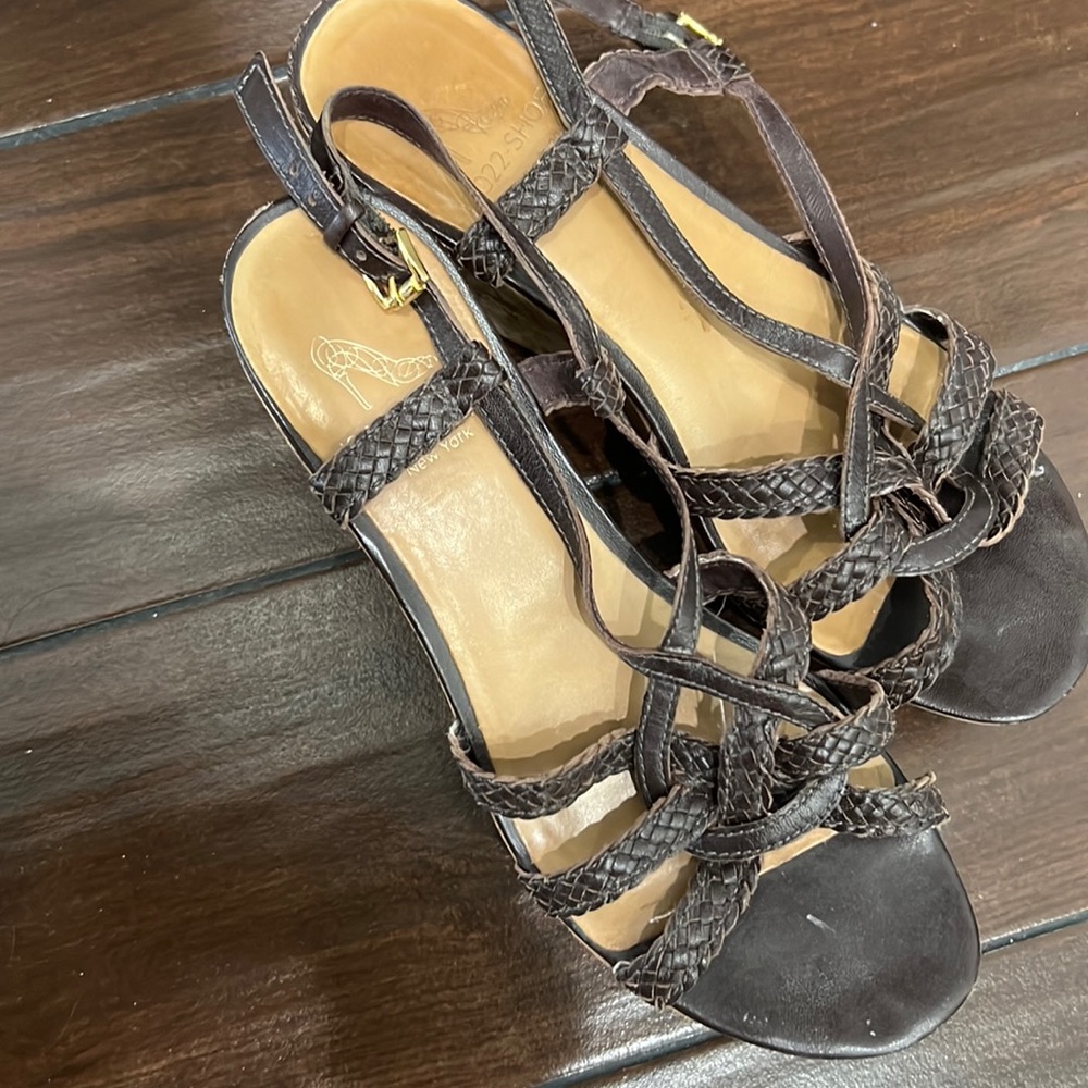 Saks fifth avenue leather sandals